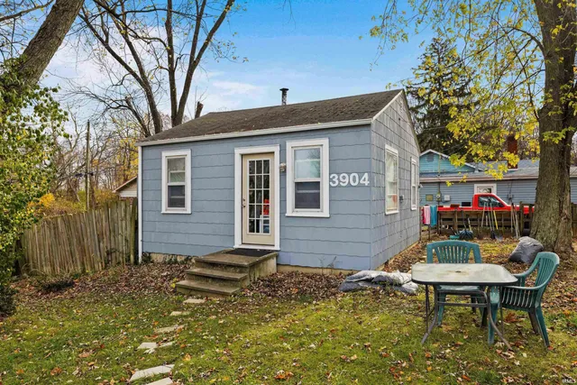 $189,000 | 3902 Grayston Avenue, Fort Wayne, IN 46806