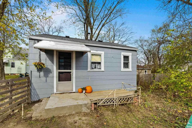 $189,000 | 3902 Grayston Avenue, Fort Wayne, IN 46806