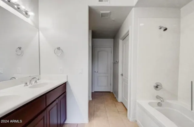 $2,695 | 705 West Queen Creek Road, Unit 1207, Chandler, AZ 85248