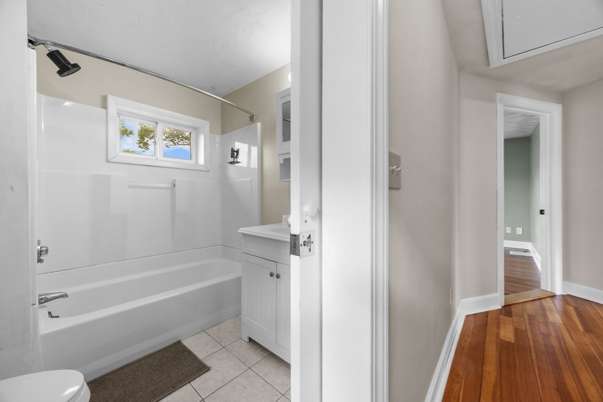 61 Edgemont Road Braintree, MA 02184 - Photo 20 of 39 Gallery Image 20