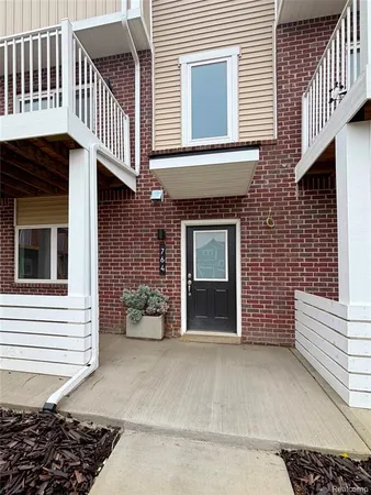 $2,990 | 764 Huntley Lane, Troy, MI 48085
