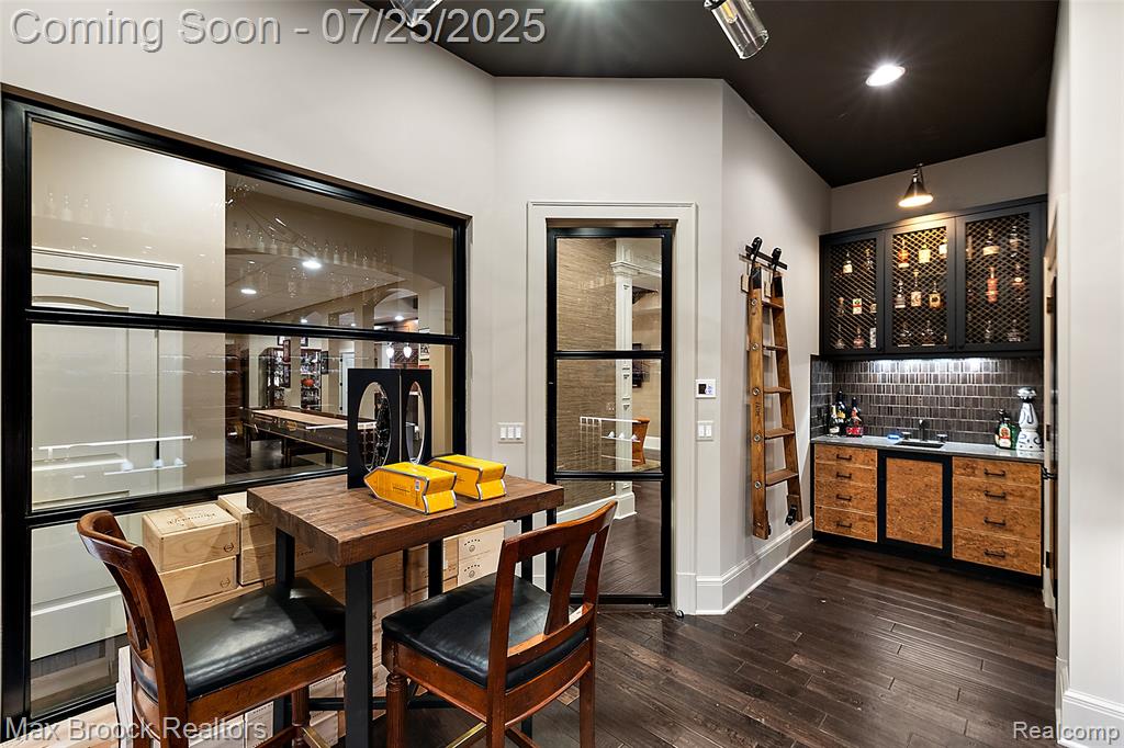 72 Lone Pine Road Bloomfield Hills, MI 48304 - Photo 48 of 66 Gallery Image 48
