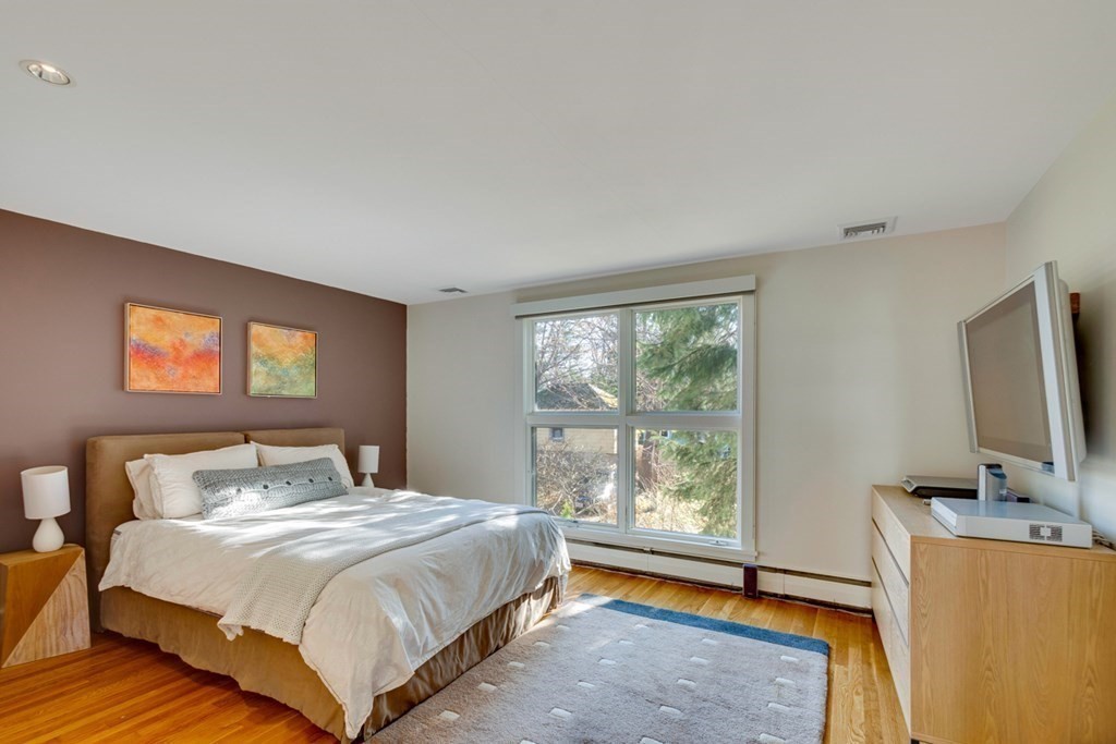 39 Wachusett Road Needham, MA 02492 - Photo 37 of 41