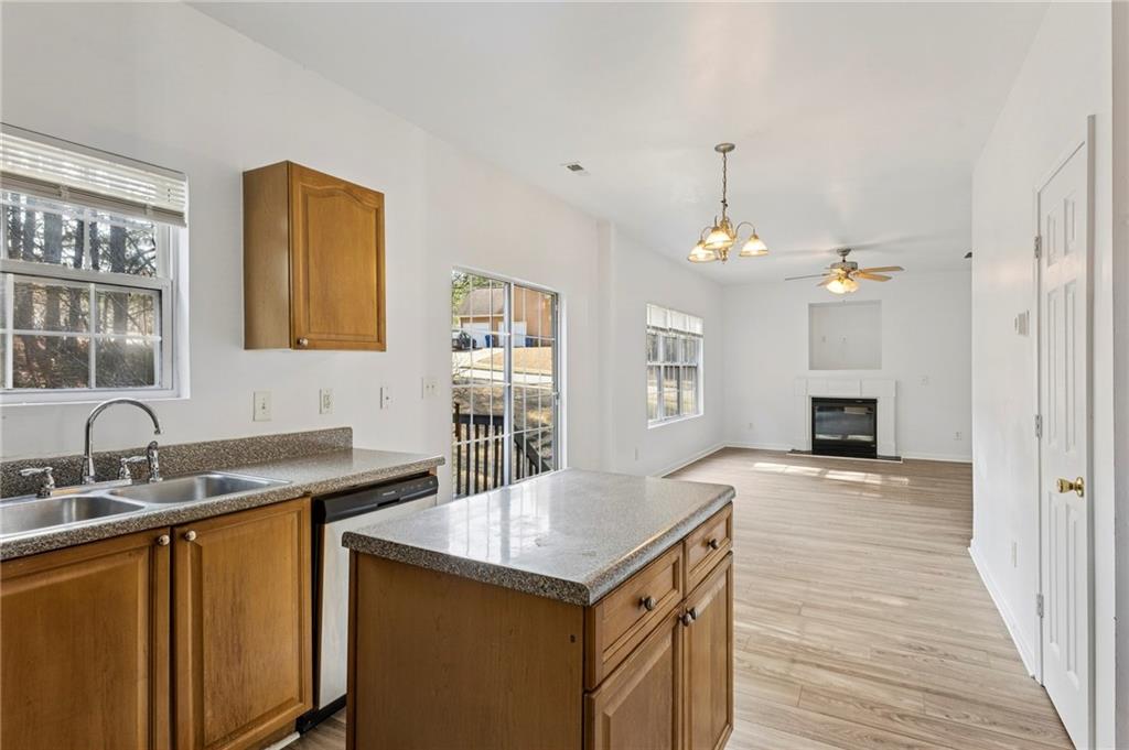 5896 Village Loop Fairburn, GA 30213 - Photo 5 of 21