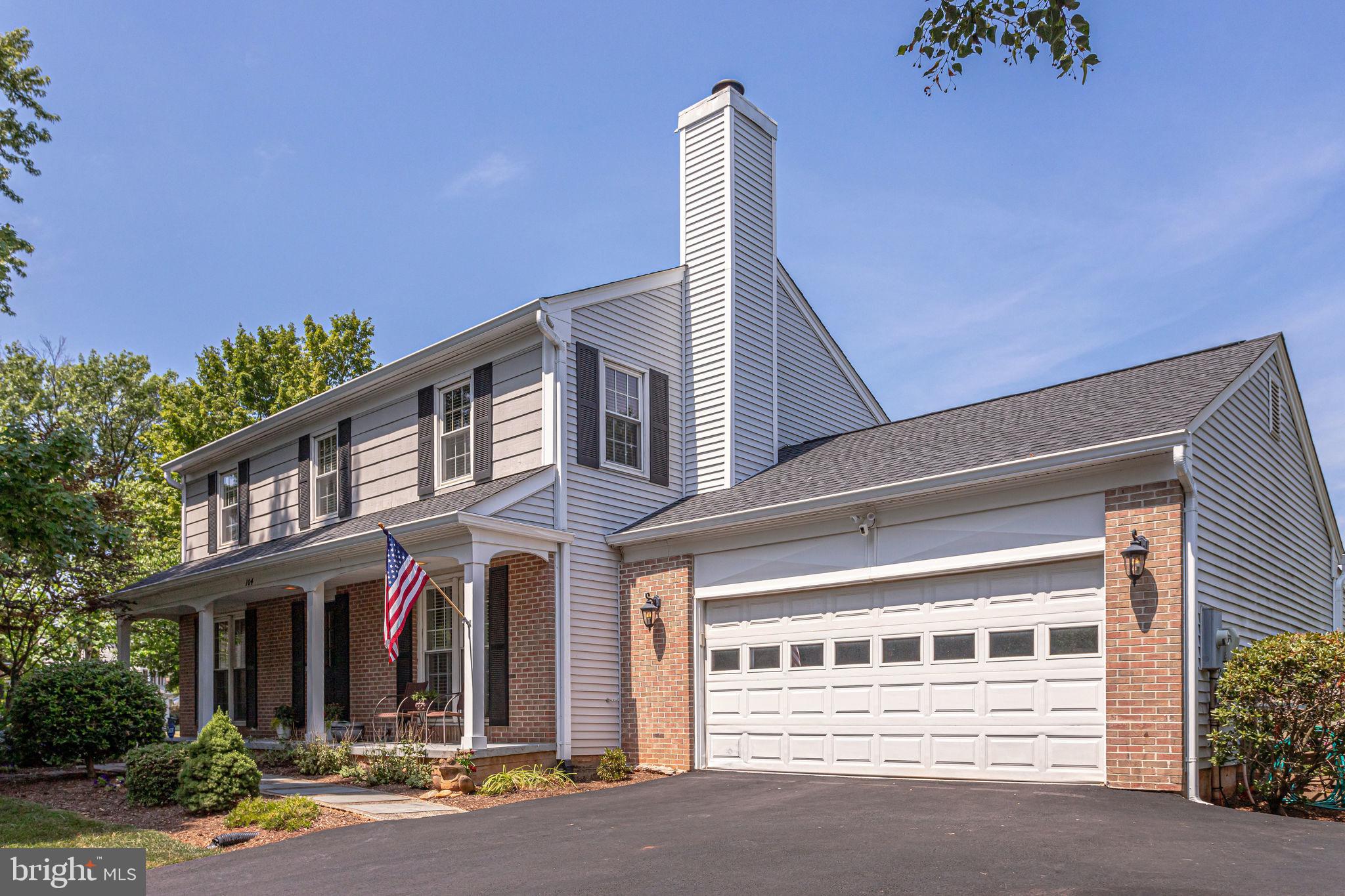 104 Peyton Road Sterling, VA 20165 - Photo 2 of 65 Gallery Image 2
