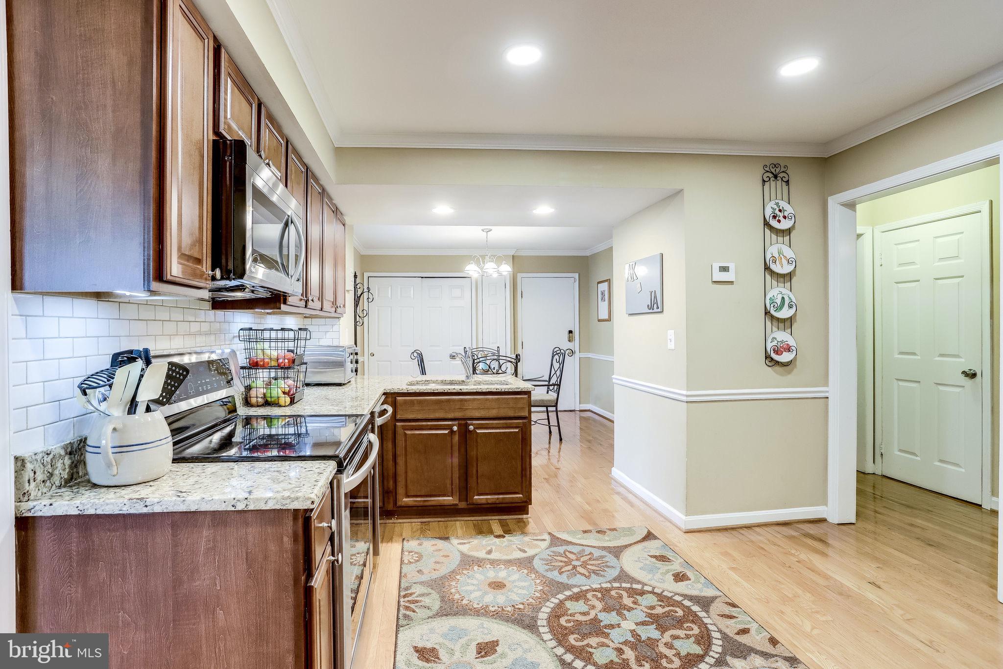 104 Peyton Road Sterling, VA 20165 - Photo 17 of 65 Gallery Image 17
