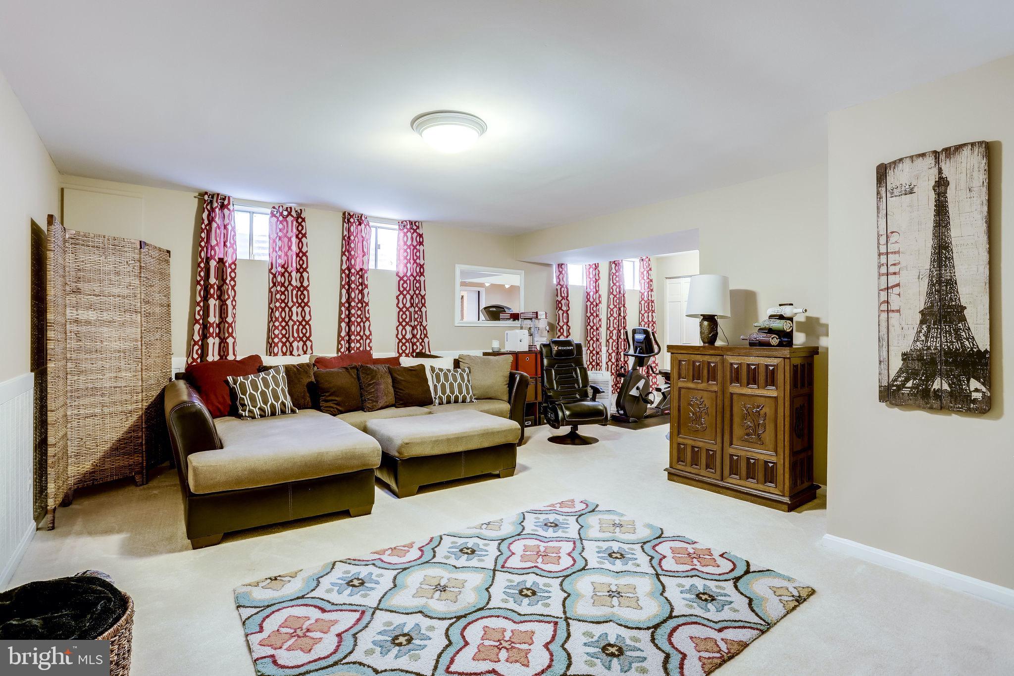 104 Peyton Road Sterling, VA 20165 - Photo 46 of 65 Gallery Image 46