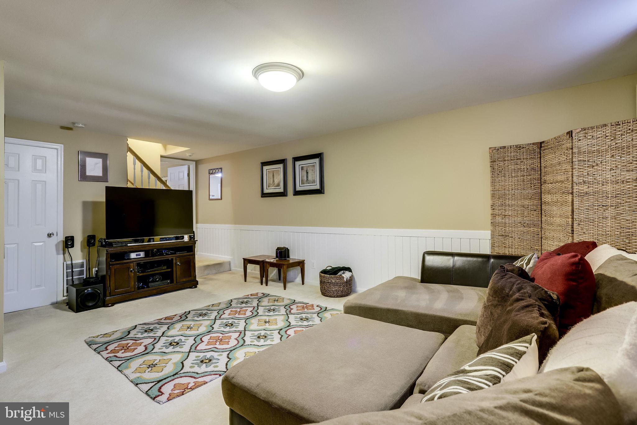 104 Peyton Road Sterling, VA 20165 - Photo 48 of 65 Gallery Image 48