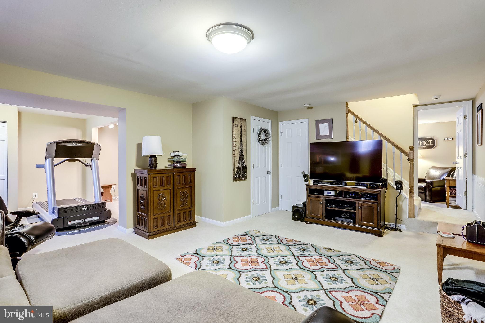 104 Peyton Road Sterling, VA 20165 - Photo 49 of 65 Gallery Image 49