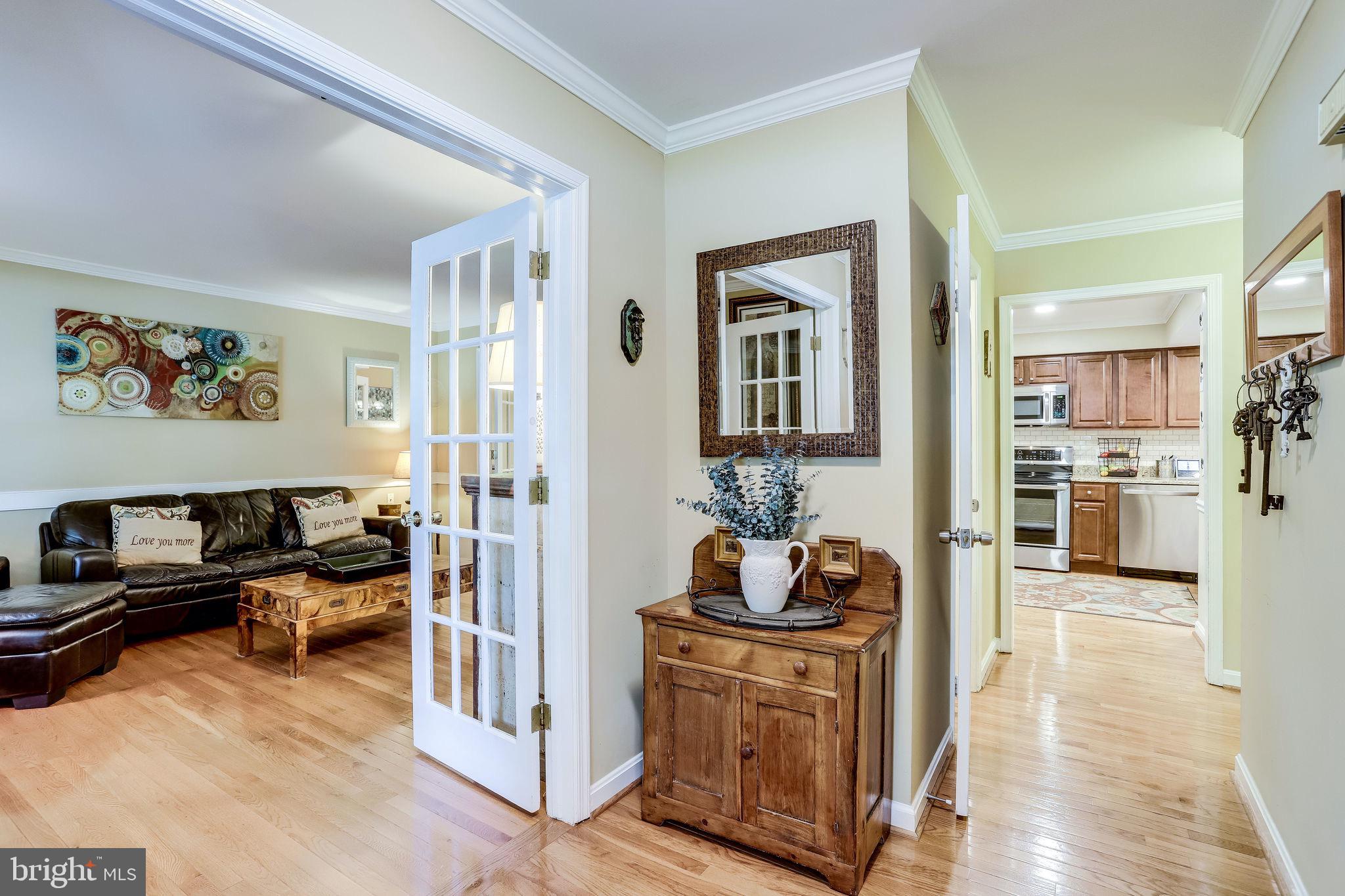 104 Peyton Road Sterling, VA 20165 - Photo 7 of 65 Gallery Image 7