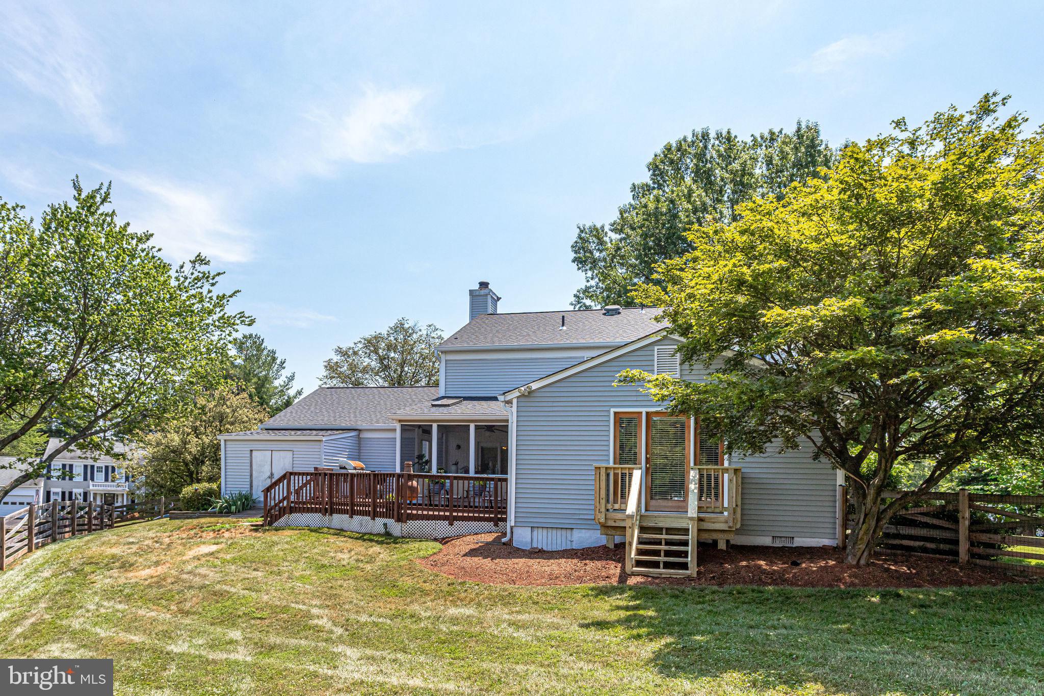 104 Peyton Road Sterling, VA 20165 - Photo 62 of 65 Gallery Image 62