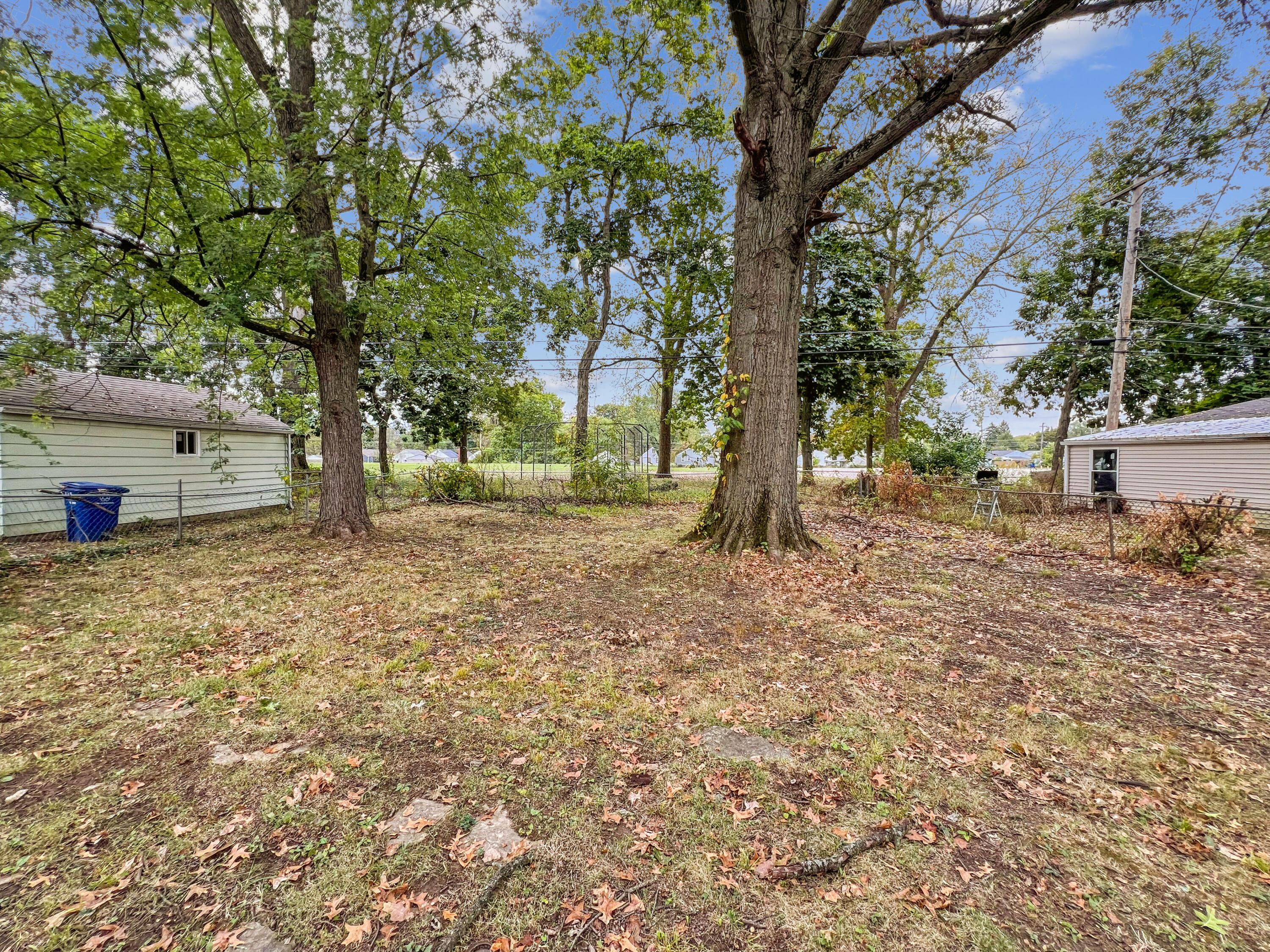 184 South Hampton Road Columbus, OH 43213 - Photo 21 of 24 IMG_0743