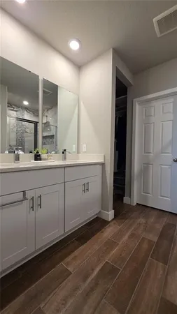 $2,800 | 17301 Back Bay Court, Clermont, FL 34714