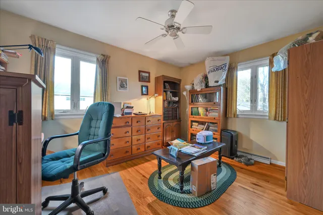 $379,900 | 2295 Albern Boulevard, Lancaster, PA 17601