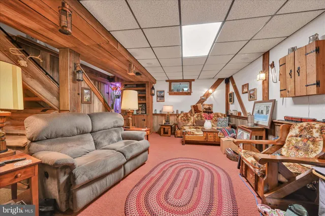 $379,900 | 2295 Albern Boulevard, Lancaster, PA 17601