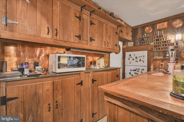 $379,900 | 2295 Albern Boulevard, Lancaster, PA 17601