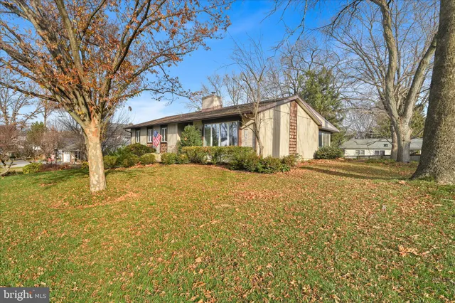 $379,900 | 2295 Albern Boulevard, Lancaster, PA 17601