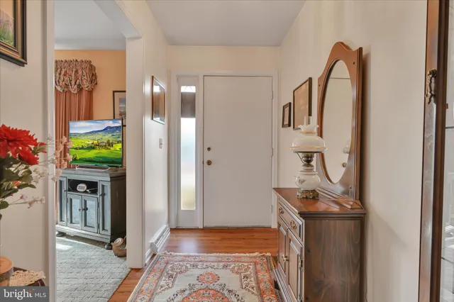 $379,900 | 2295 Albern Boulevard, Lancaster, PA 17601