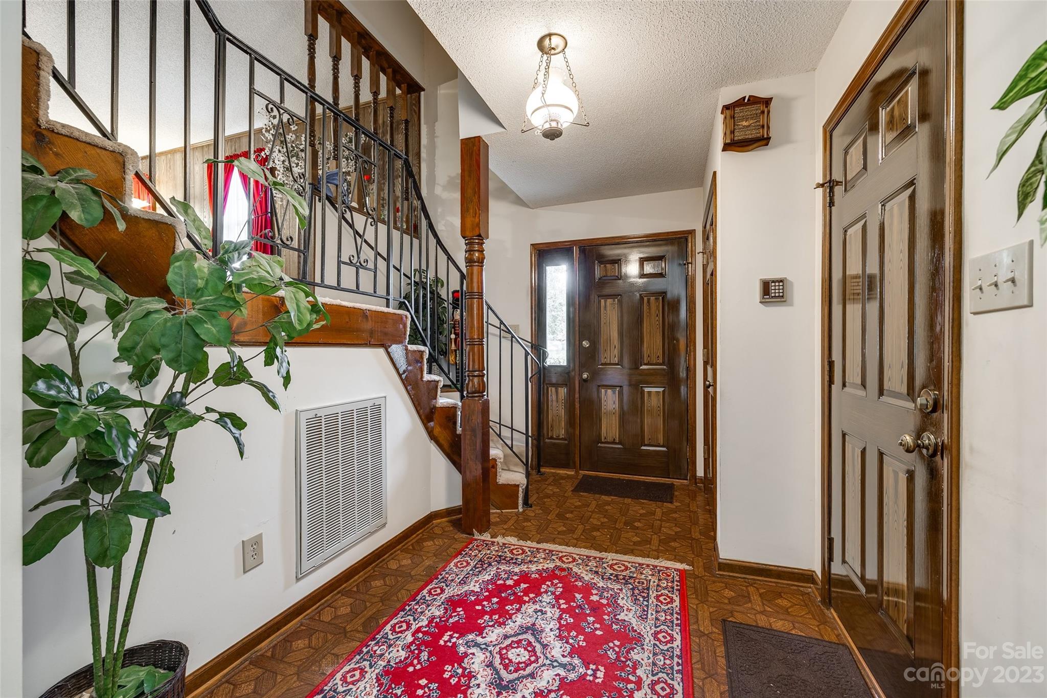 971 Tirzah Road York, SC 29745 - Photo 4 of 38 Gallery Image 4