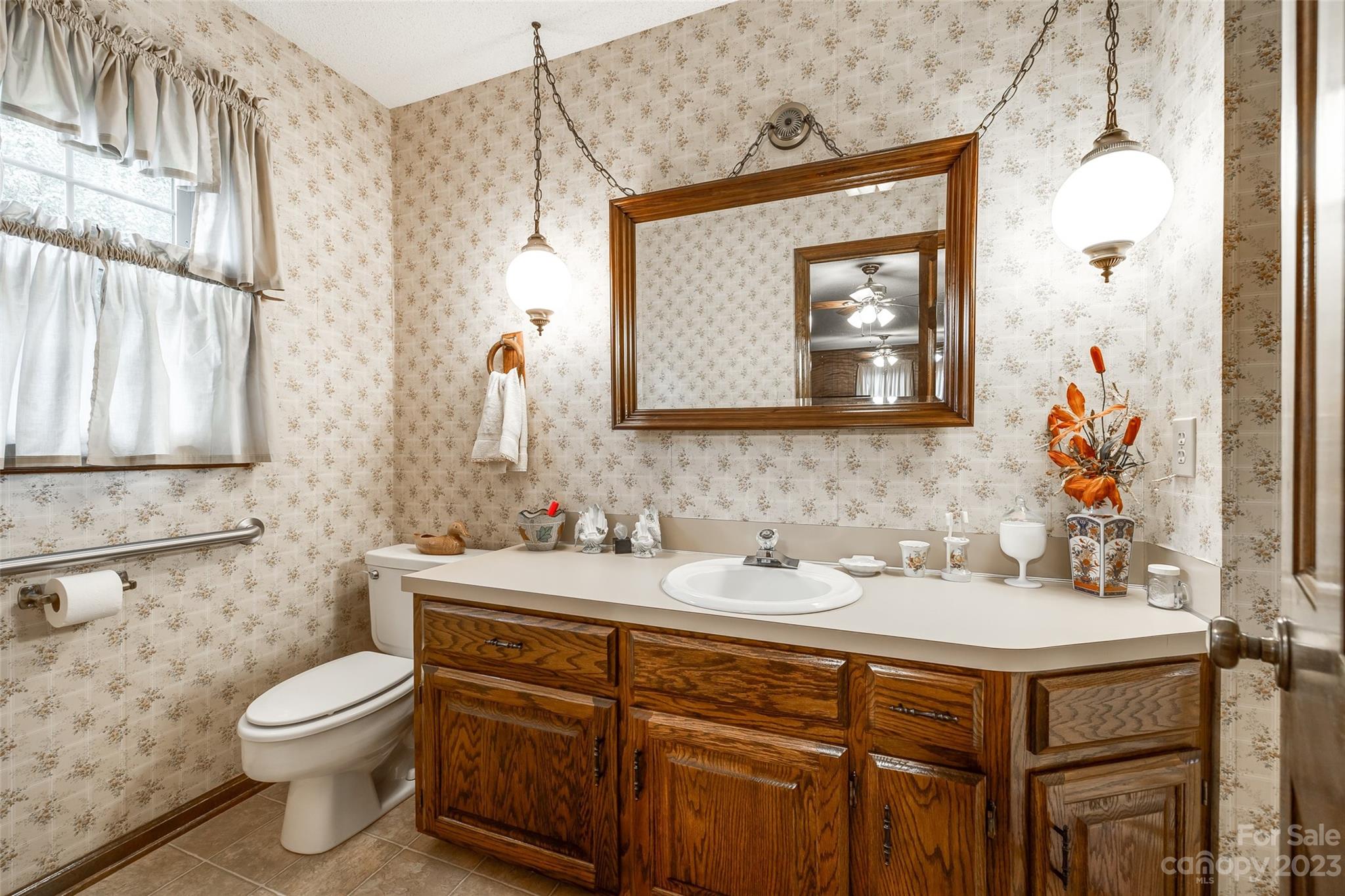 971 Tirzah Road York, SC 29745 - Photo 8 of 38 Gallery Image 8
