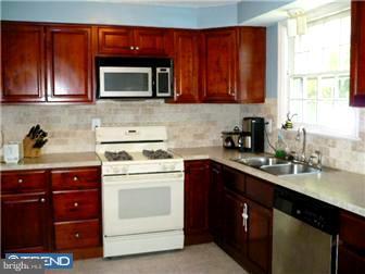 1719 Tyson Road Havertown, PA 19083 - Photo 3 of 12 Kitchen