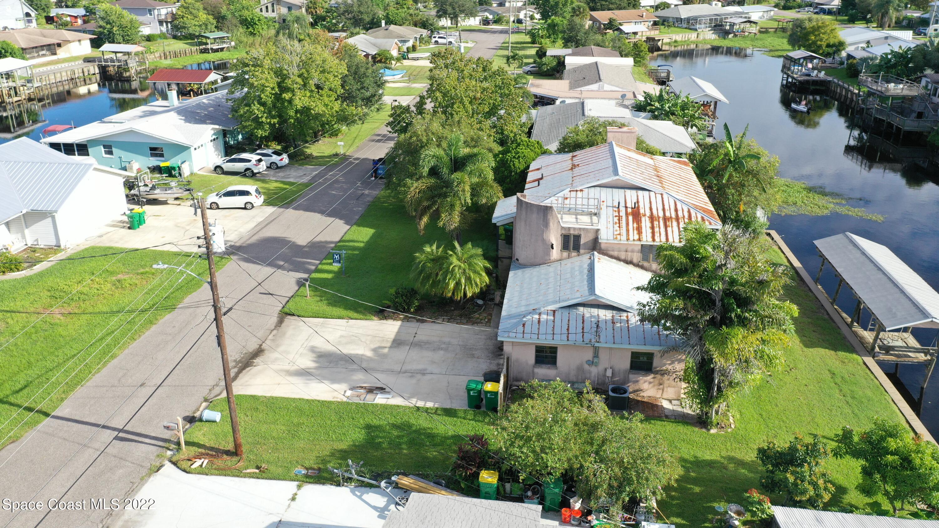 825 Heron Road Cocoa, FL 32926 - Photo 4 of 48 06