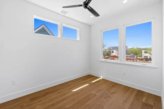 $2,650 | 4525 South 3rd Street, Austin, TX 78745