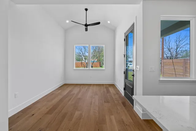 $2,650 | 4525 South 3rd Street, Austin, TX 78745