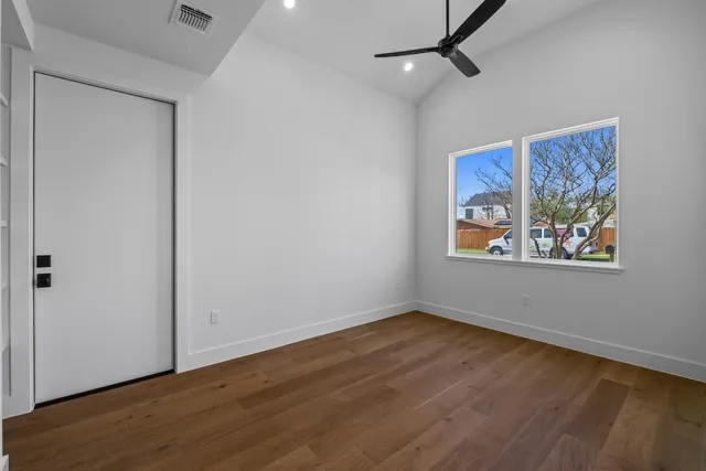 $2,650 | 4525 South 3rd Street, Austin, TX 78745