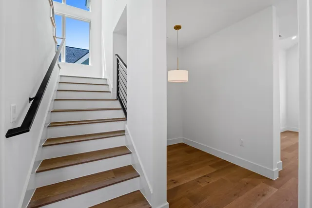 $2,650 | 4525 South 3rd Street, Austin, TX 78745