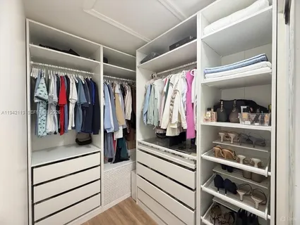 $865,000 | 12585 Southwest 9th Place, Davie, FL 33325