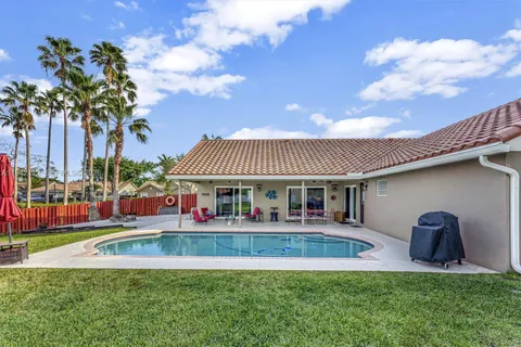 $865,000 | 12585 Southwest 9th Place, Davie, FL 33325
