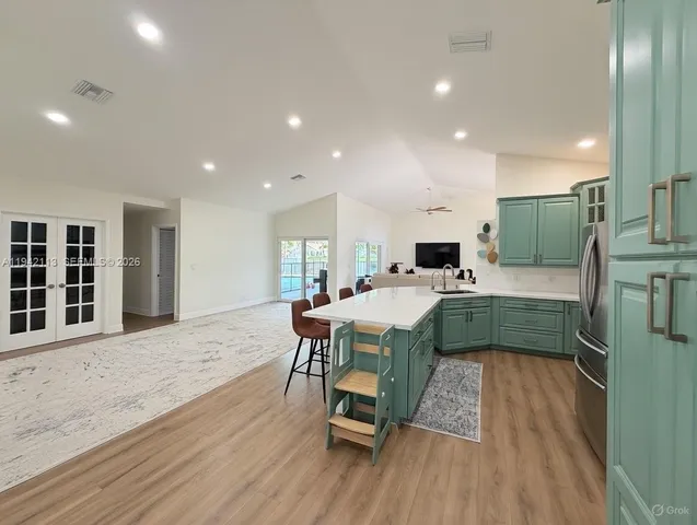 $865,000 | 12585 Southwest 9th Place, Davie, FL 33325