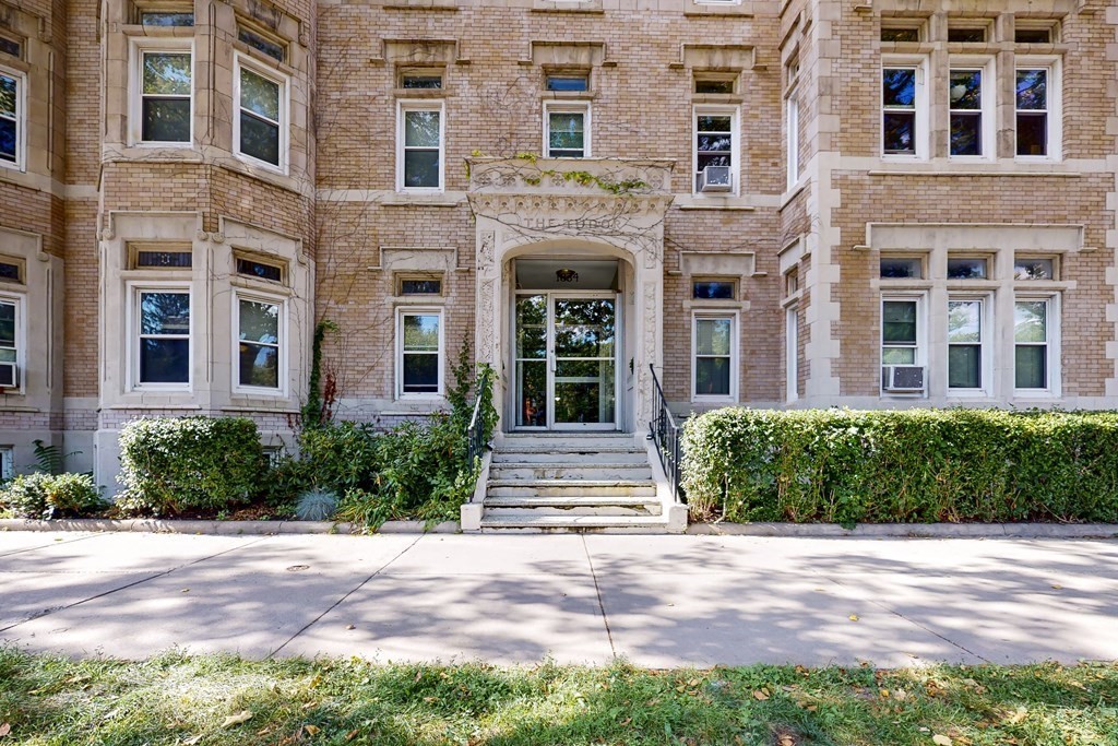 1834 Beacon Street, Unit 16 Brookline, MA 02445 - Photo 2 of 21 front view of a building