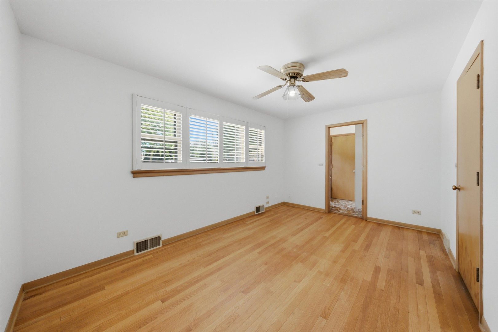 2912 Old Glenview Road Wilmette, IL 60091 - Photo 16 of 44