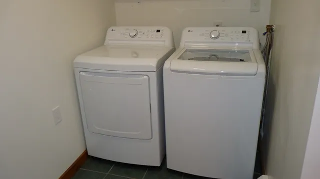 $3,000 | 52 Valley Road, Southampton, MA 01073