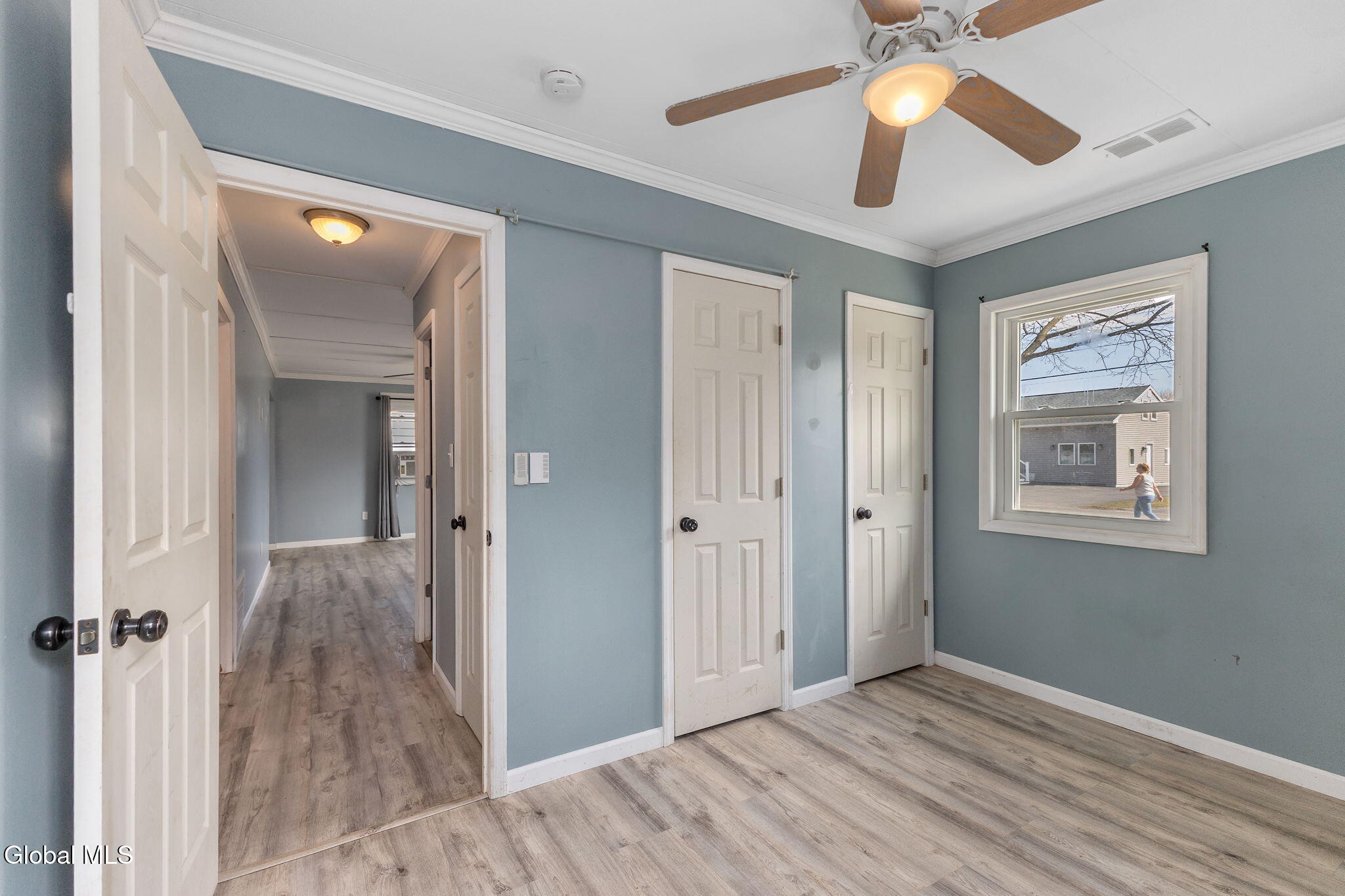 247 Chiswell Road Schenectady, NY 12304 - Photo 11 of 26 11-247ChiswellRd_11