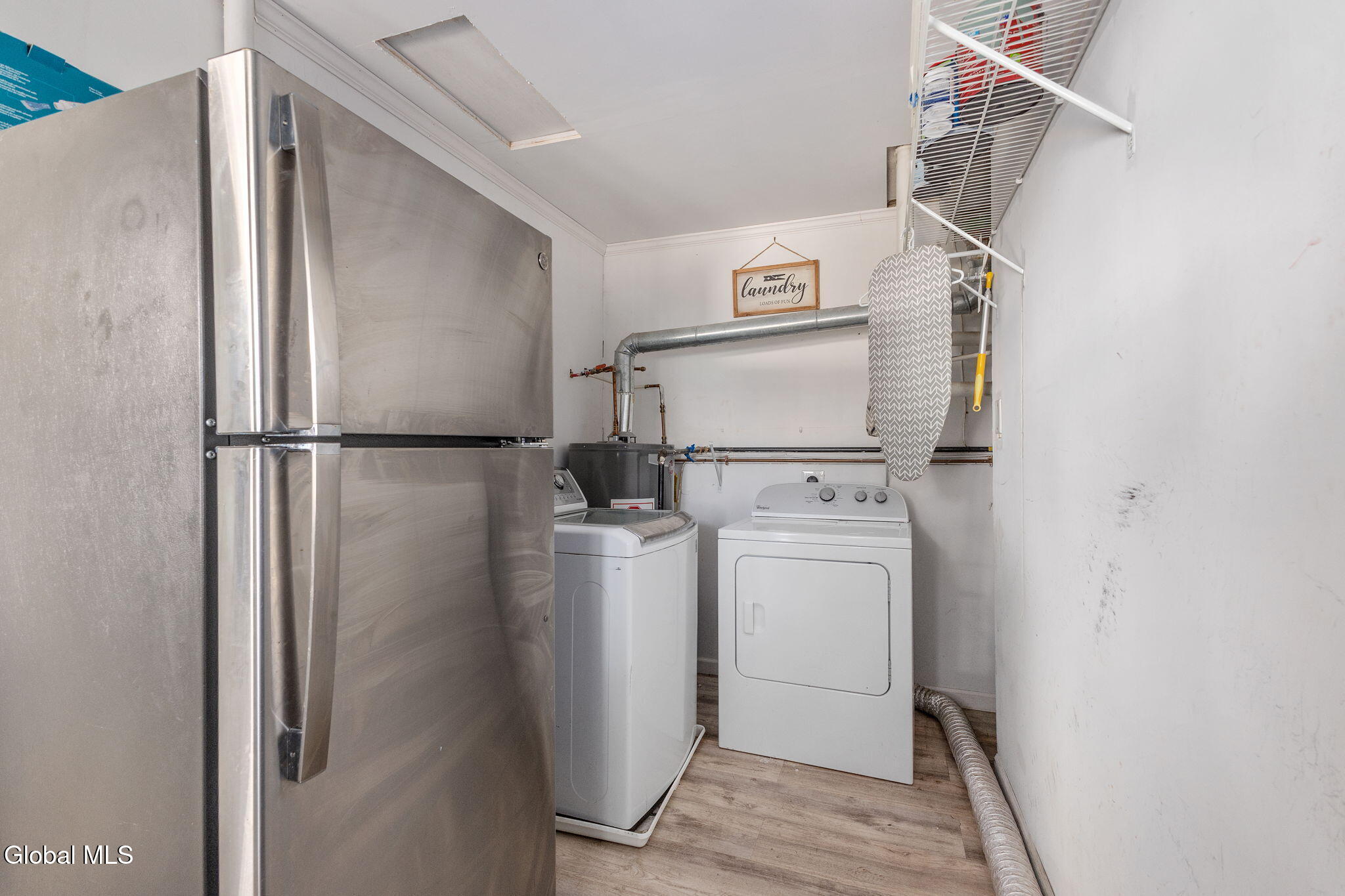 247 Chiswell Road Schenectady, NY 12304 - Photo 18 of 26 18-247ChiswellRd_18