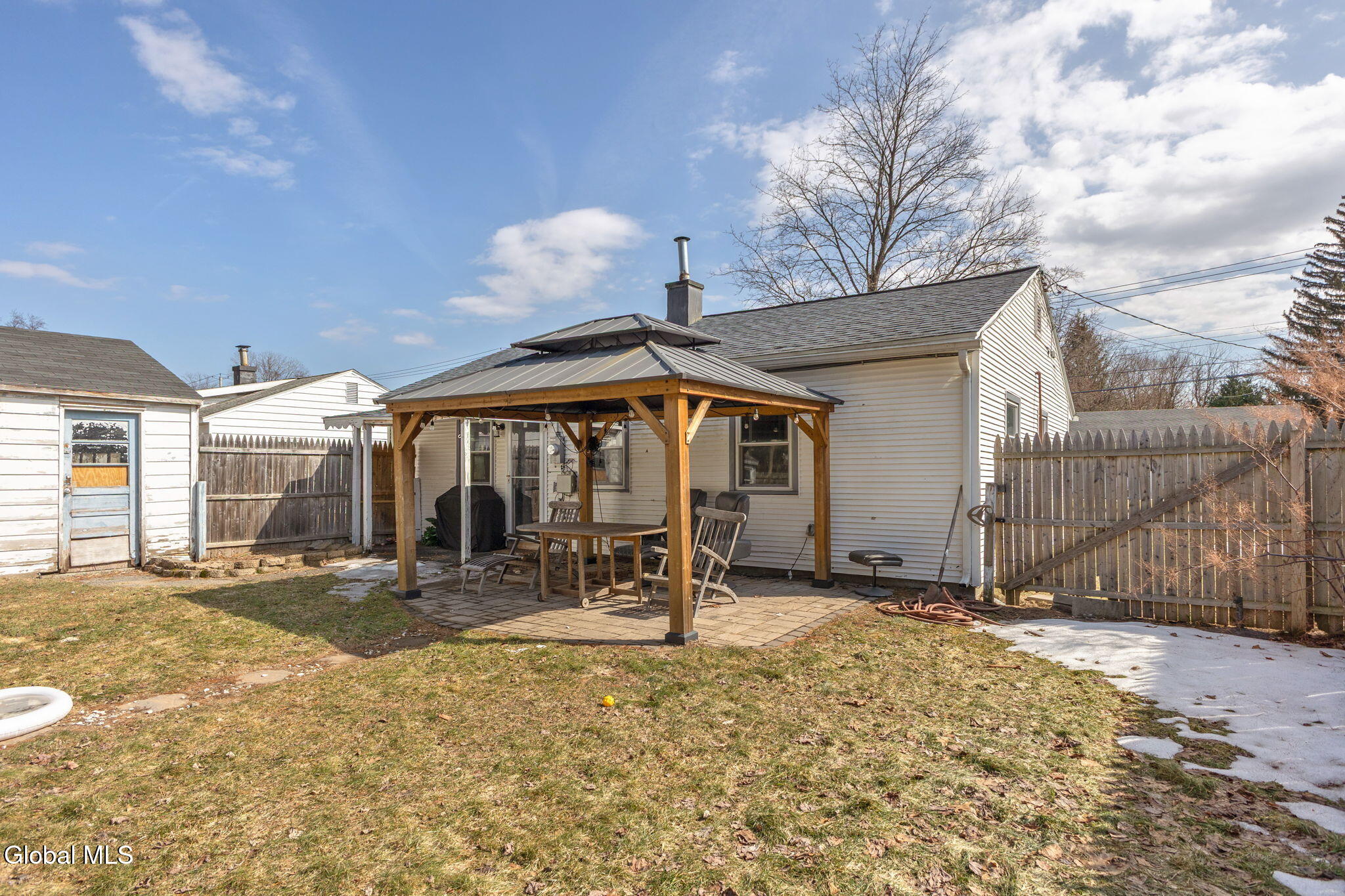 247 Chiswell Road Schenectady, NY 12304 - Photo 20 of 26 20-247ChiswellRd_20