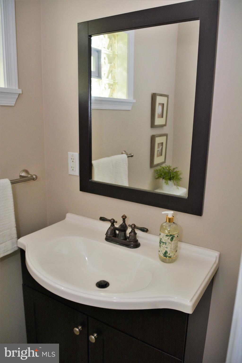 2739 Springhill Road Secane, PA 19018 - Photo 16 of 39 Gallery Image 16