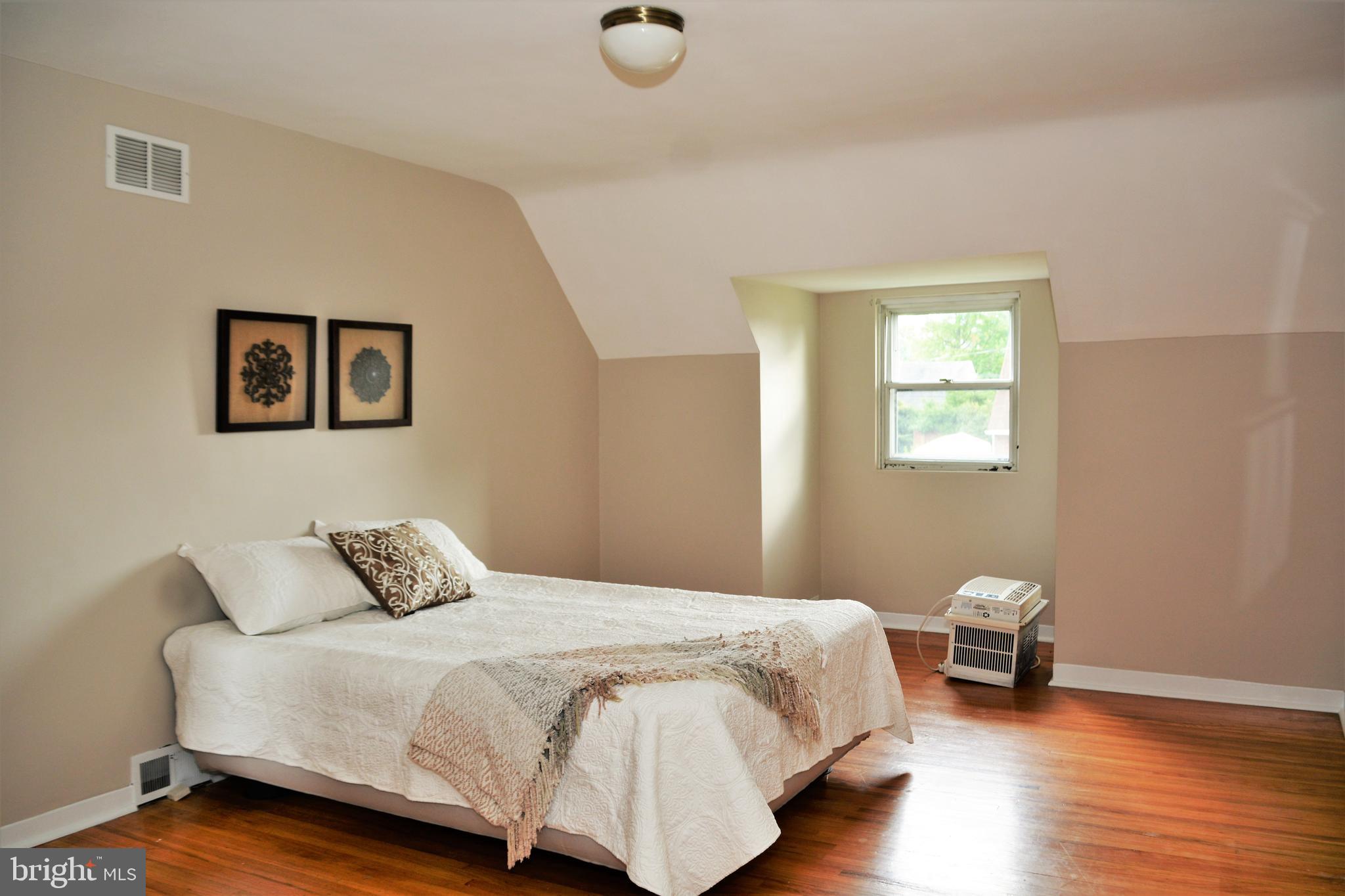 2739 Springhill Road Secane, PA 19018 - Photo 31 of 39 Gallery Image 31