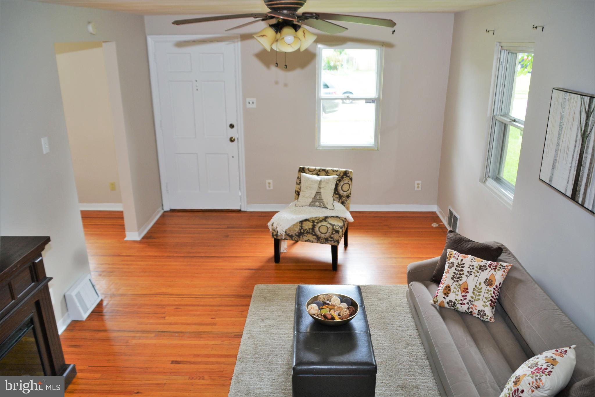 2739 Springhill Road Secane, PA 19018 - Photo 7 of 39 Gallery Image 7