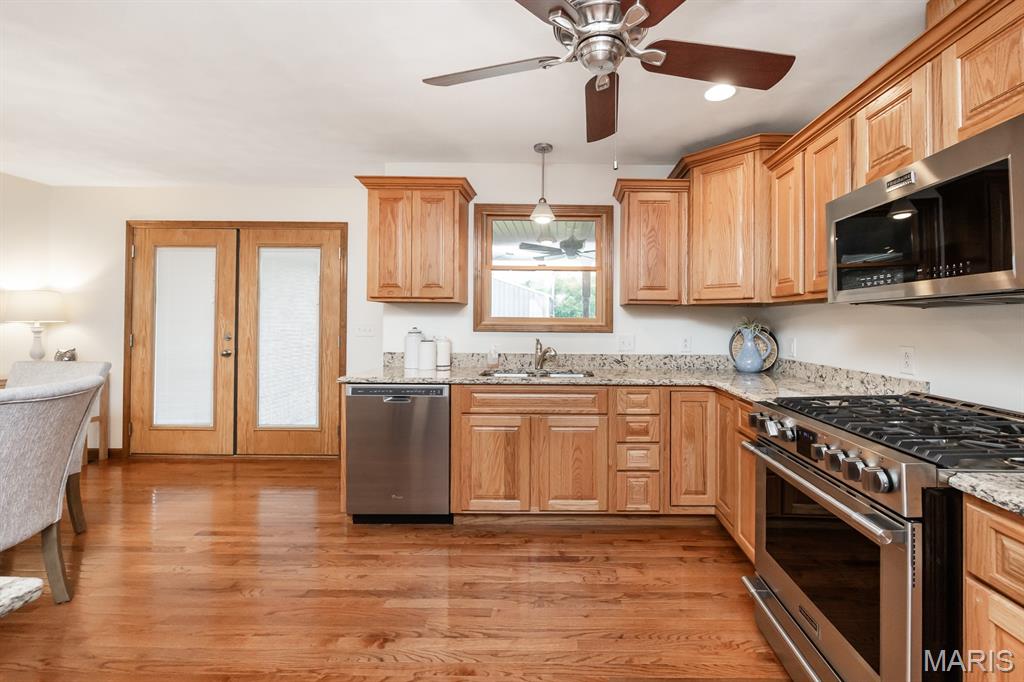 7045 Brickyard Road Mascoutah, IL 62258 - Photo 11 of 43