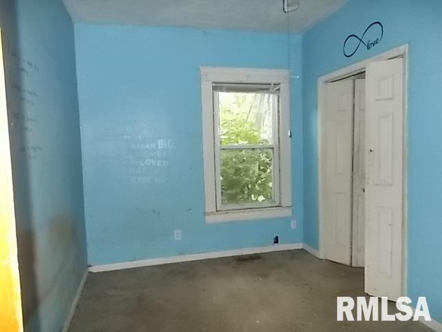 1111 Dover Street Centralia, IL 62801 - Photo 11 of 20