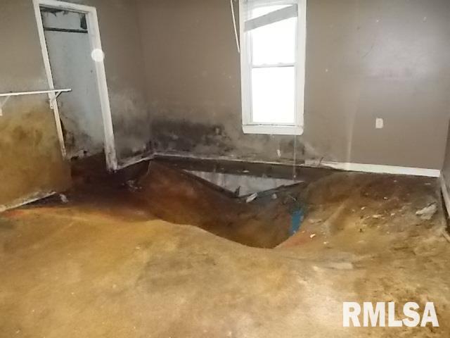 1111 Dover Street Centralia, IL 62801 - Photo 7 of 20