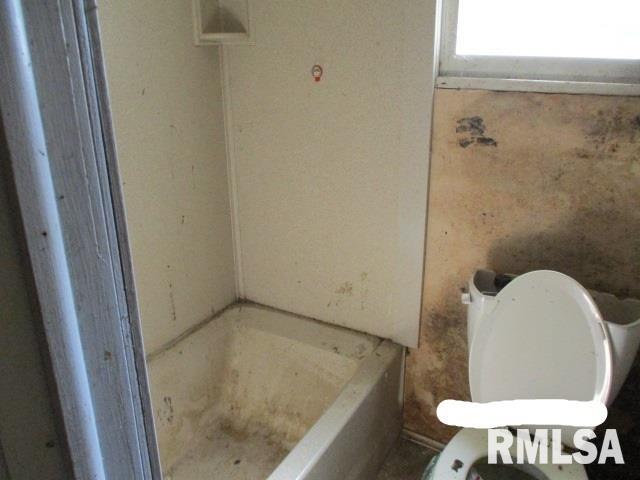 1111 Dover Street Centralia, IL 62801 - Photo 10 of 20