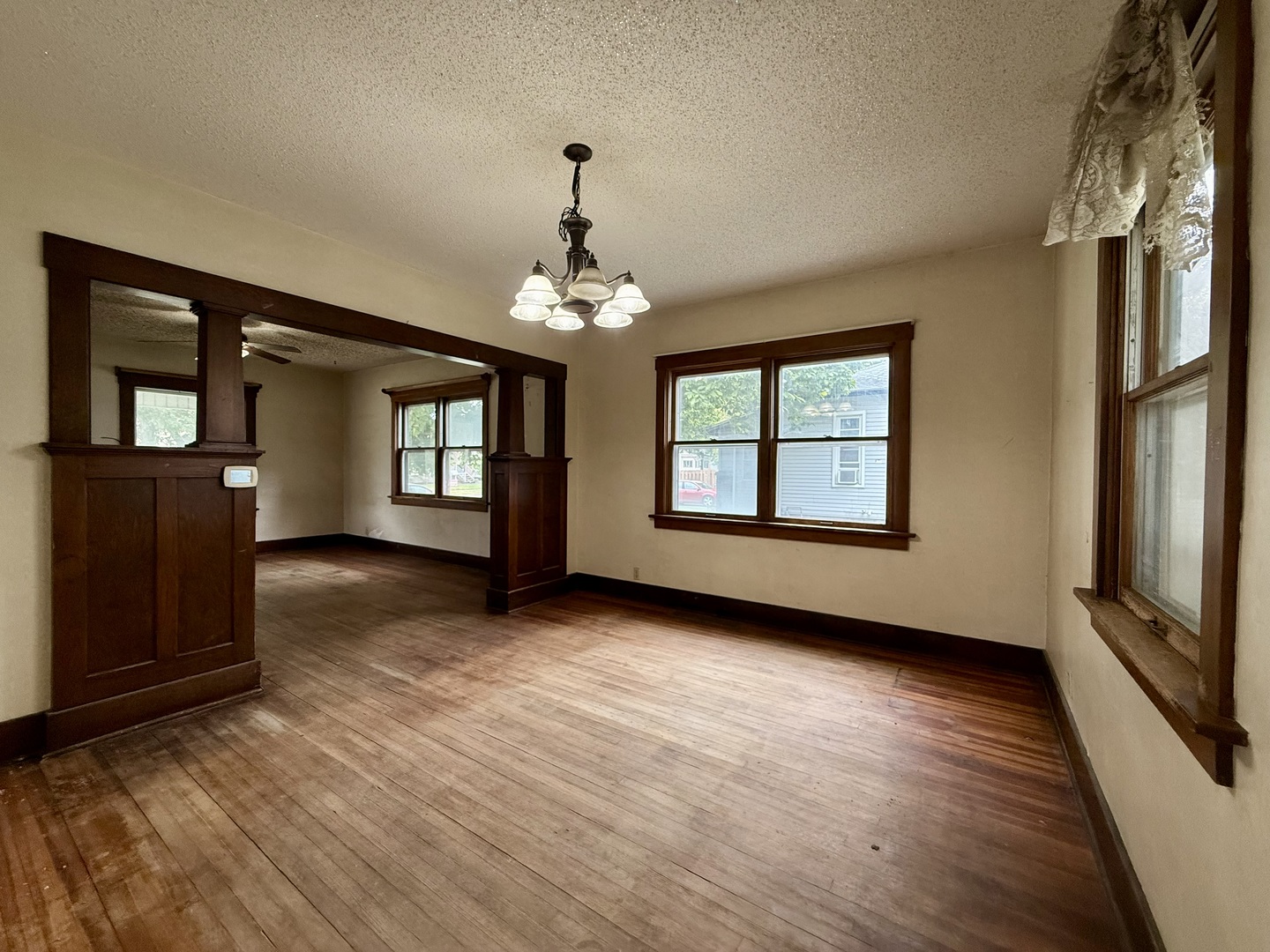 1005 East Main Street Clinton, IL 61727 - Photo 3 of 14