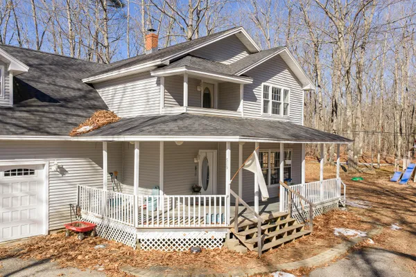 $524,000 | 589 King Street, Oxford, ME 04270