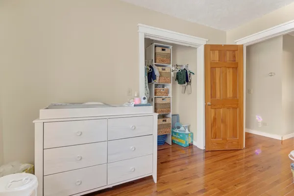 $524,000 | 589 King Street, Oxford, ME 04270