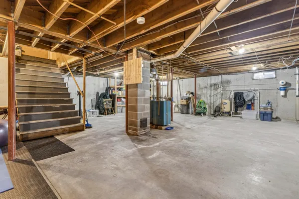 $524,000 | 589 King Street, Oxford, ME 04270